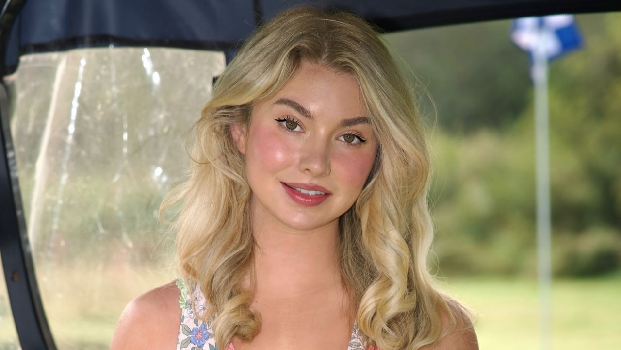 Lucy Robson Bio: Age, Net Worth, Height & Fashion Style